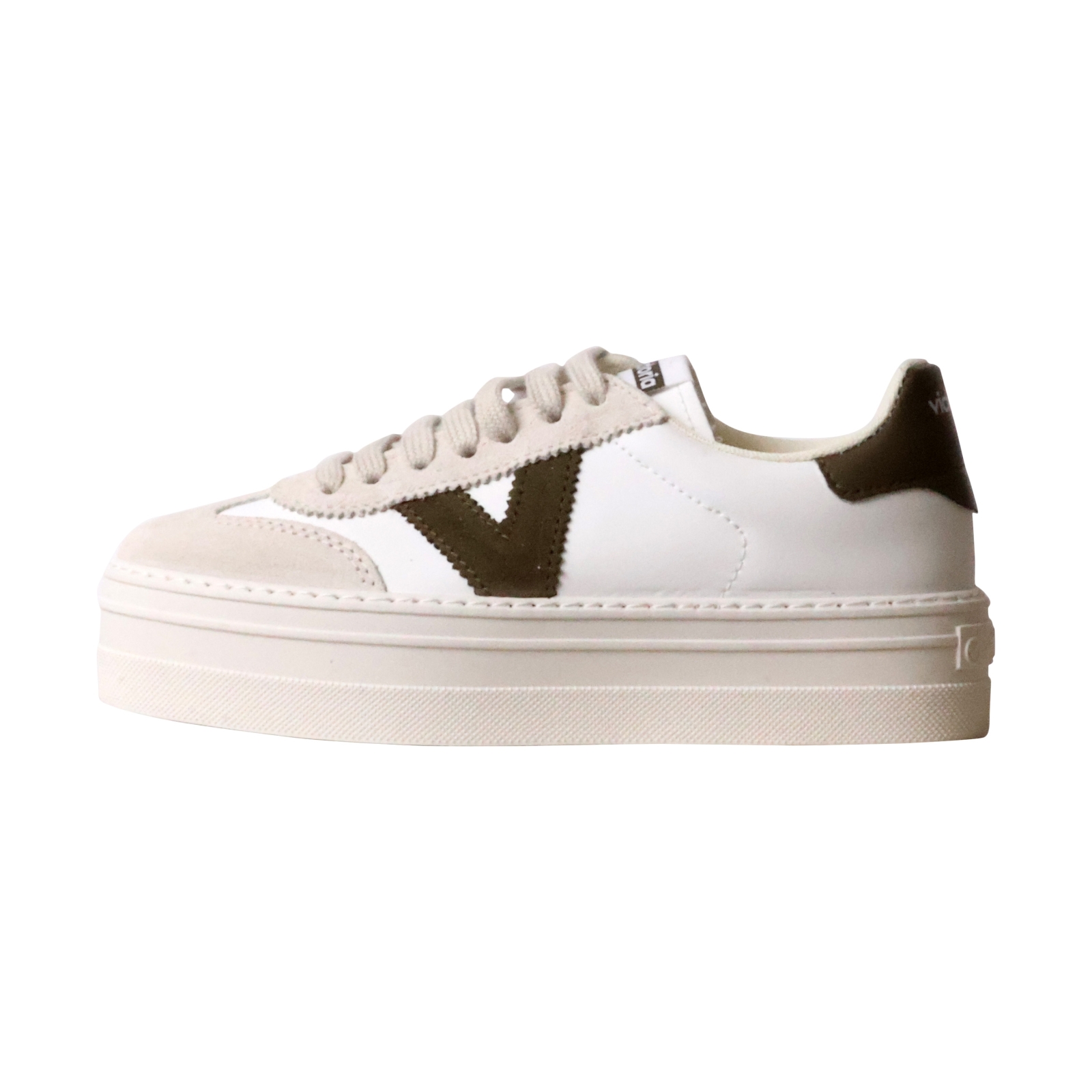 Basket Cuir Victoria